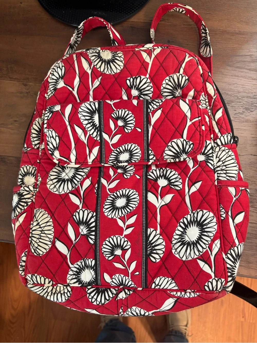 Vera Bradley Deco Daisy Red White Black Medium Size Backpack